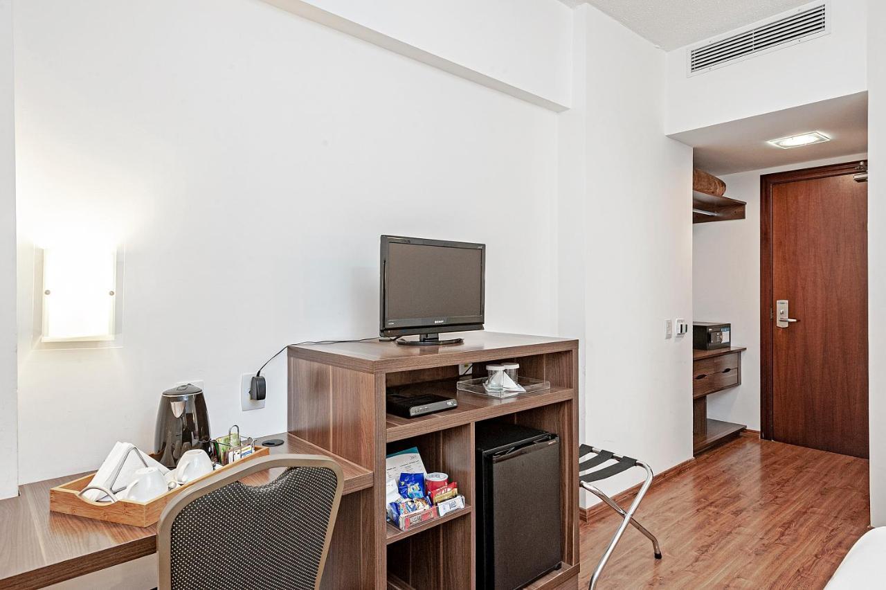 פלהוקה Firenze Business Hotel מראה חיצוני תמונה