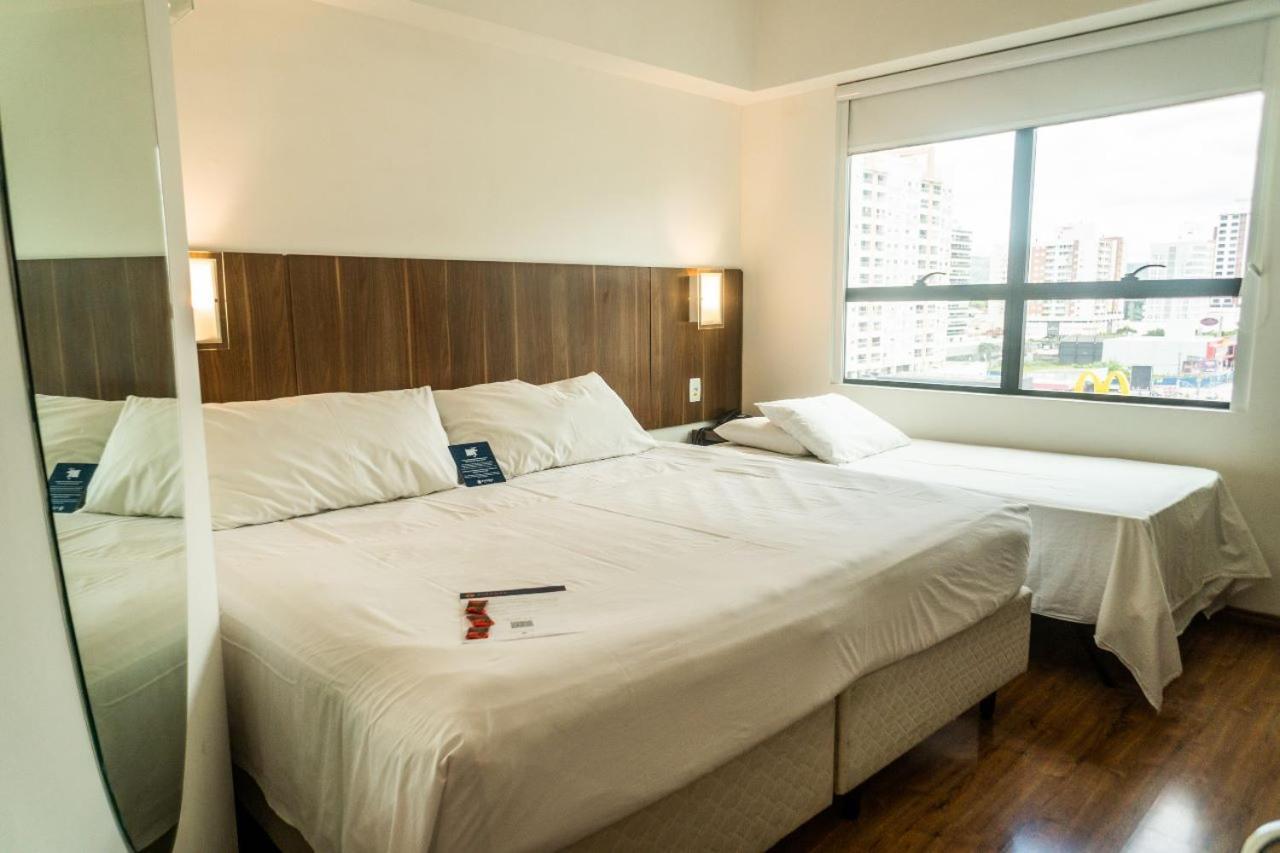 פלהוקה Firenze Business Hotel מראה חיצוני תמונה